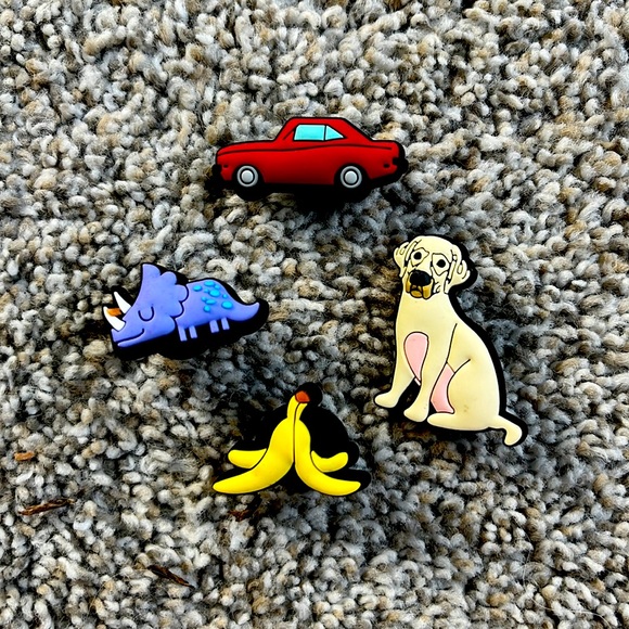 Croc Charms - Picture 1 of 5